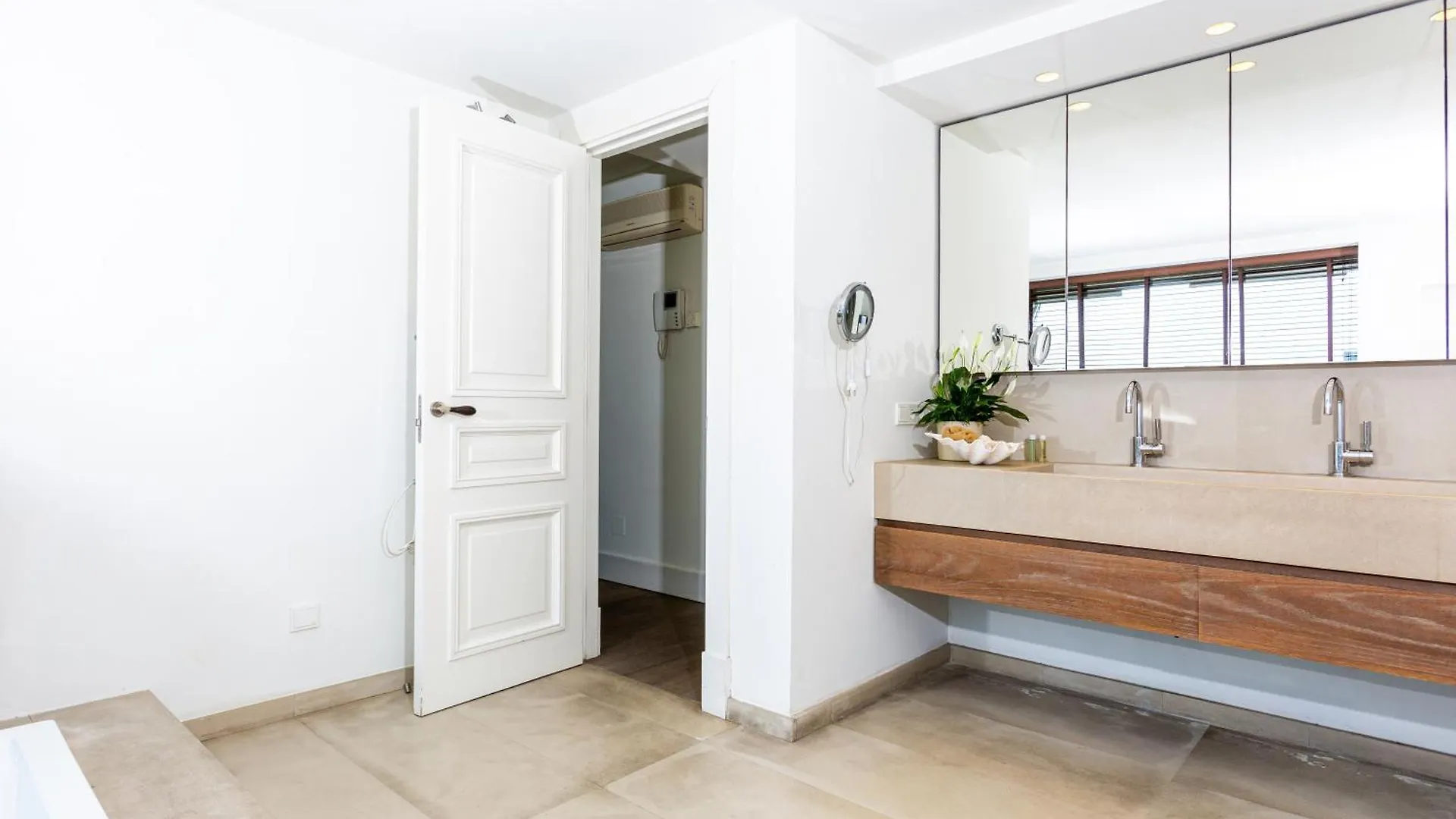 Lxr Villa With Breathtaking Views To The Mediterranean 4 Hab Torremuelle Spain